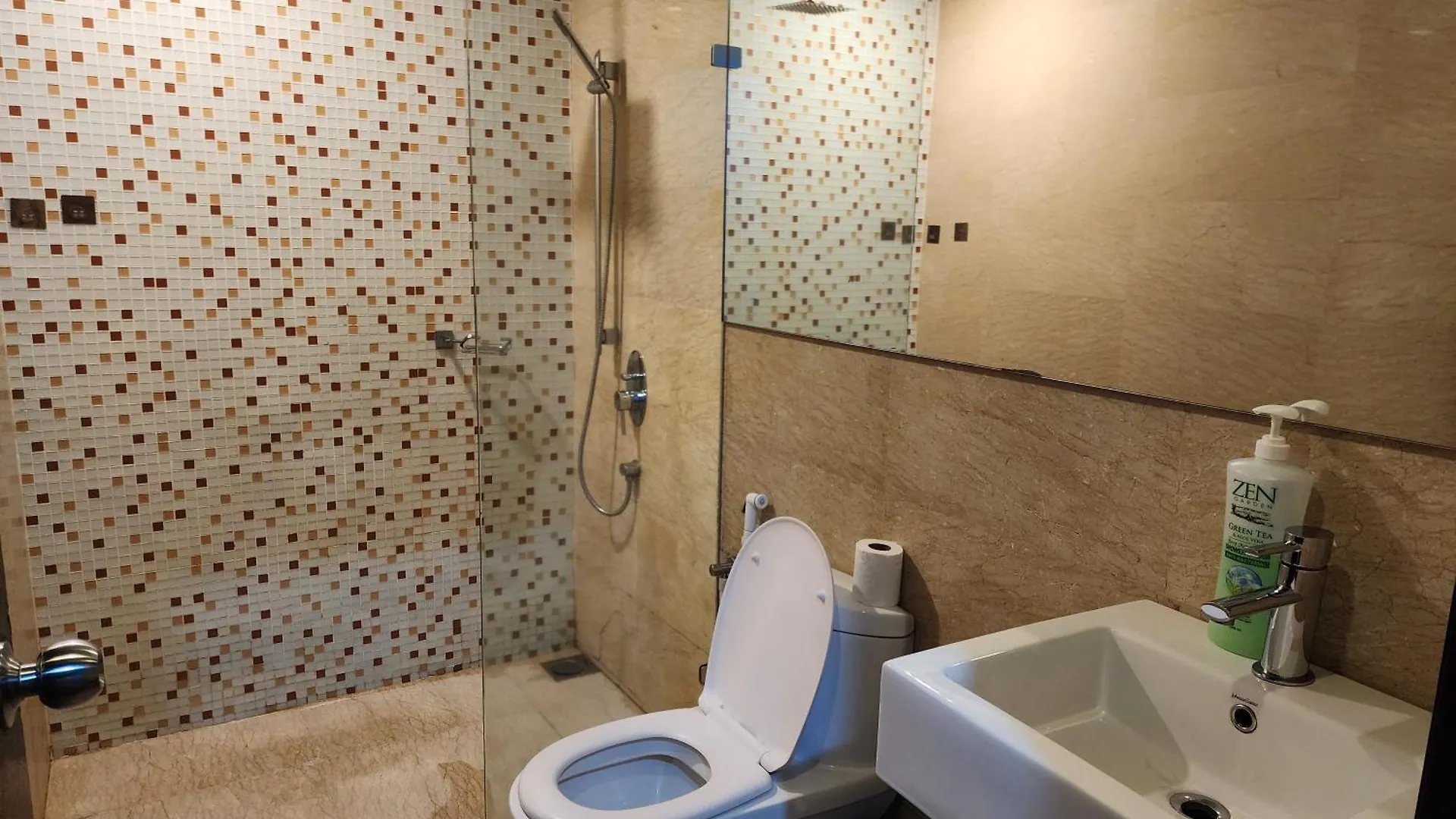 Regalia Residence Klcc By Glory Homes Kuala Lumpur