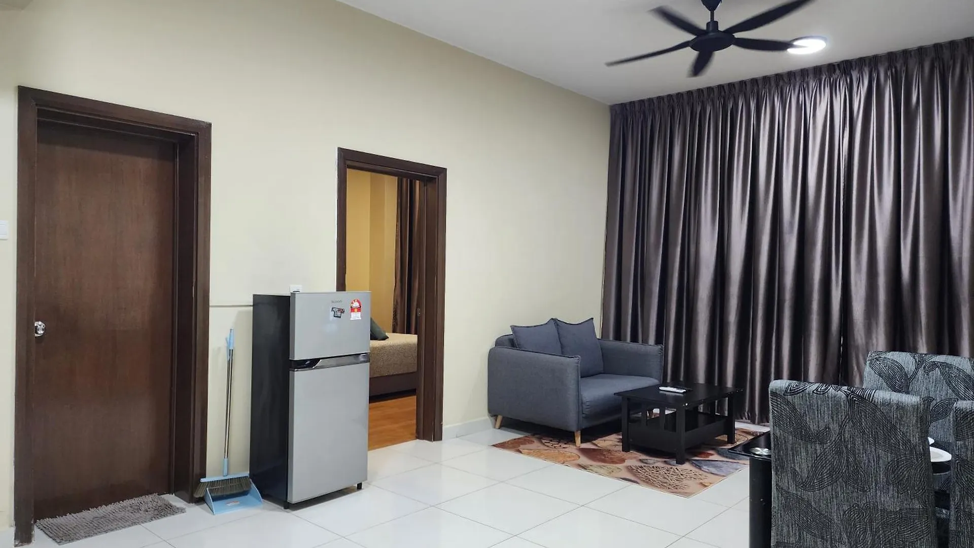 Regalia Residence Klcc By Glory Homes Kuala Lumpur Apartment